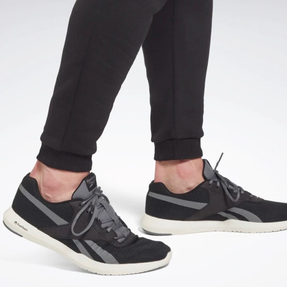 Reebok Identity Fleece Black Jogger Sweatpants - Picture 4 of 10